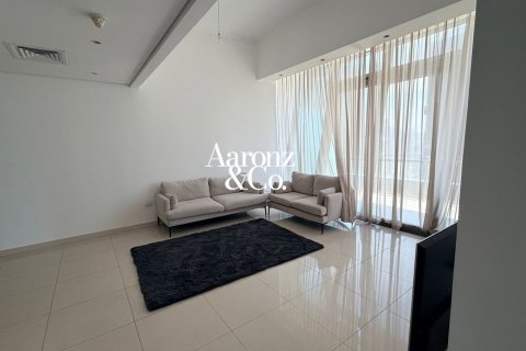 2 bedrooms Apartment in Silverene Tower B, UAE No. 198867