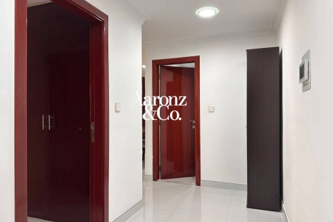 1 bedroom Apartment in Jumeirah Beach Residence, UAE No. 198866 15