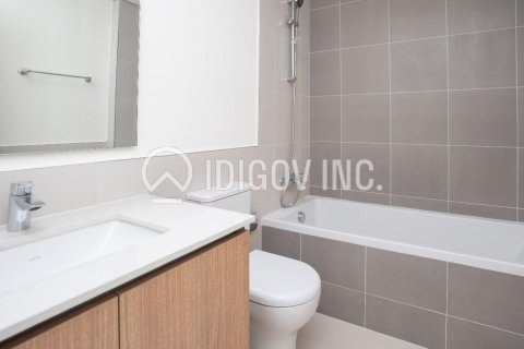 3 bedrooms Villa in EMAAR South, UAE No. 136358 13