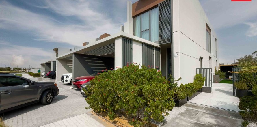 Townhouse de 4 chambres à Dubai, UAE No. 162425