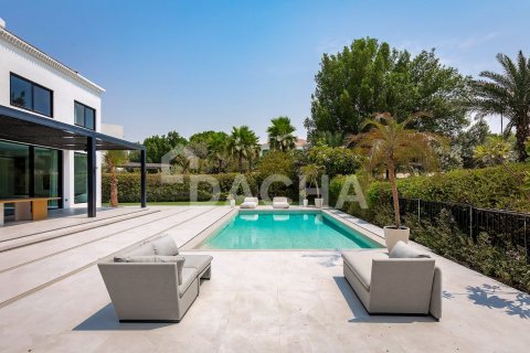 Villa de 5 dormitorios en Jumeirah Islands, UAE No. 200304 13