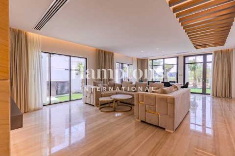 5 bedrooms Villa in DAMAC Hills (Akoya by DAMAC), UAE No. 164110 4