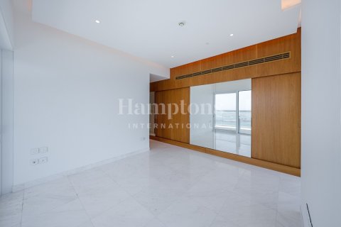 4 bedrooms Apartment in Jumeirah Beach Residence, UAE No. 164108 12