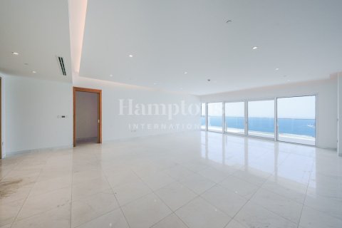 4 bedrooms Apartment in Jumeirah Beach Residence, UAE No. 164108