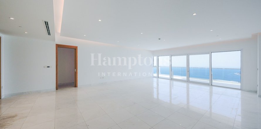 4 bedrooms Apartment in Jumeirah Beach Residence, UAE No. 164108