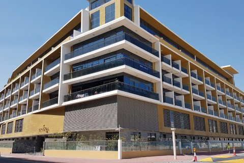 CRYSTAL RESIDENCE No. 69491