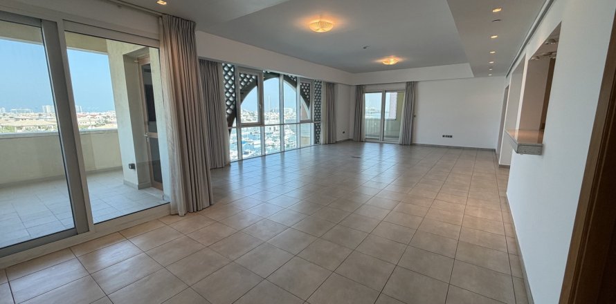 3 bedrooms Apartment in Palm Jumeirah, UAE No. 183543