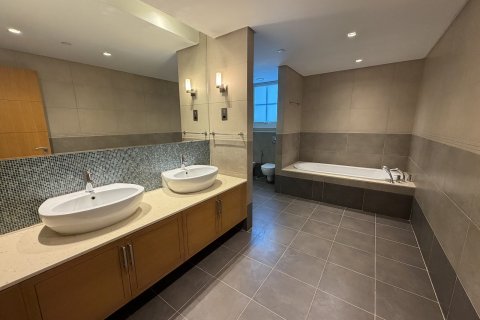 3 bedrooms Apartment in Palm Jumeirah, UAE No. 183543 18