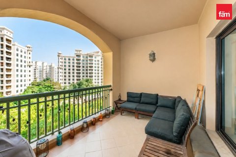 2 bedrooms Apartment in Palm Jumeirah, UAE No. 205398