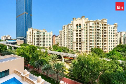 2 bedrooms Apartment in Palm Jumeirah, UAE No. 205398 13