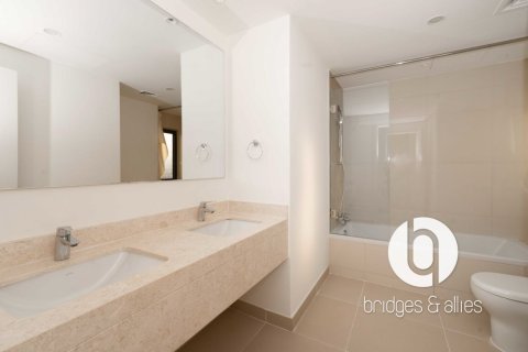 Villa de 3 dormitorios en Dubai Hills Estate, UAE No. 200093 5