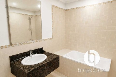 Apartment de 2 dormitorios en Jumeirah Beach Residence, UAE No. 200092 6