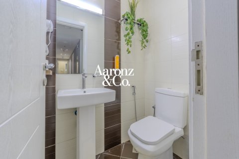Apartment de 3 dormitorios en Dubai Marina, UAE No. 200098 6