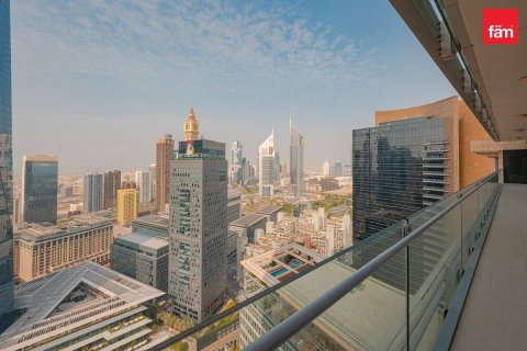 Apartment de 3 dormitorios en DIFC, UAE No. 187807 15