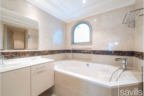 5 غرفة نوم فيلا في Garden Homes, الإمارات العربية المتحدة رقم 194293 8