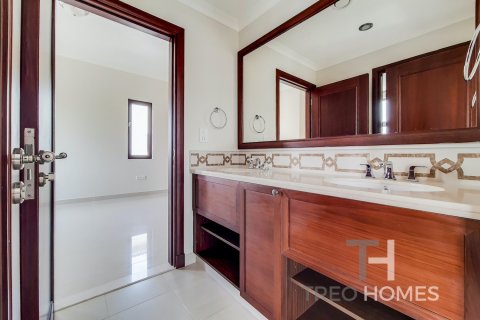 Villa de 4 chambres à Rosa, UAE No. 173481 10
