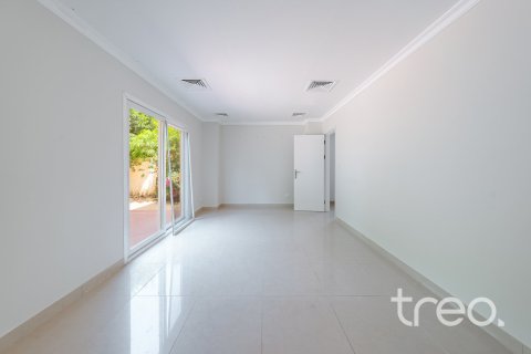 3 غرف نوم فيلا في Meadows, الإمارات العربية المتحدة رقم 173480 4