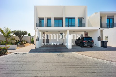 4 bedrooms Townhouse in Dubai, UAE No. 145903 5