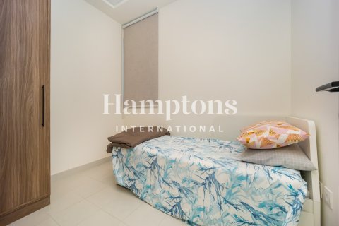 4 bedrooms Townhouse in Dubai, UAE No. 145903 7