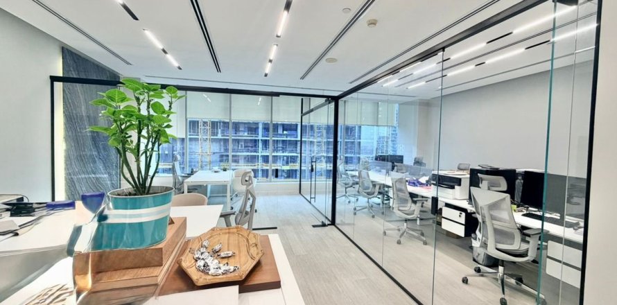 81.2m² Office in Business Bay, UAE No. 149582