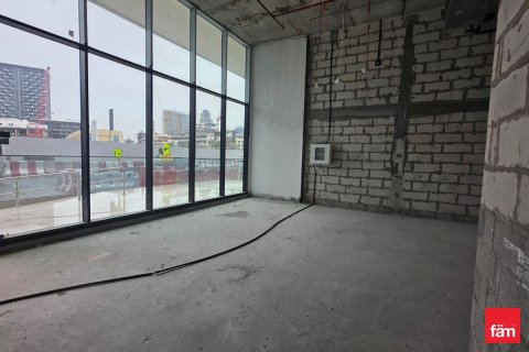 98.6m² Shop in Dubai, UAE No. 149584