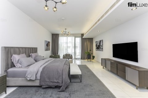 Villa de 5 dormitorios  No. 109650 24