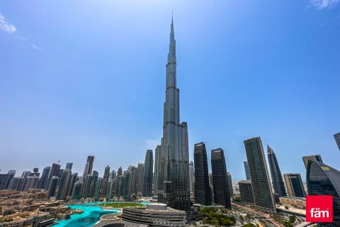 Квартира с 3 спальнями  №120459 2