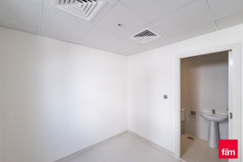 6 bedrooms Villa in Dubai, UAE No. 167805 18