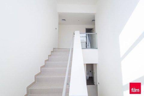 6 bedrooms Villa in Dubai, UAE No. 167805 14