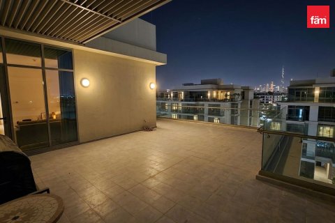 2 bedrooms Apartment in Dubai, UAE No. 203613