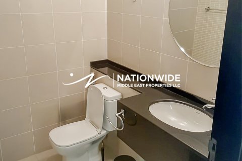 Apartment de 2 dormitorios en Abu Dhabi, UAE No. 135092 6