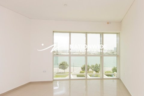 Apartment de 2 dormitorios en Abu Dhabi, UAE No. 135092 9