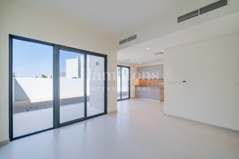 Villa de 4 dormitorios No. 119071 8