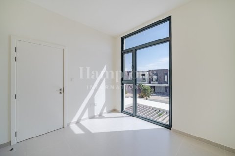 Villa de 4 dormitorios No. 119071 21