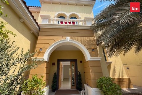 3 bedrooms Villa in Jumeirah Park, UAE No. 185999 15