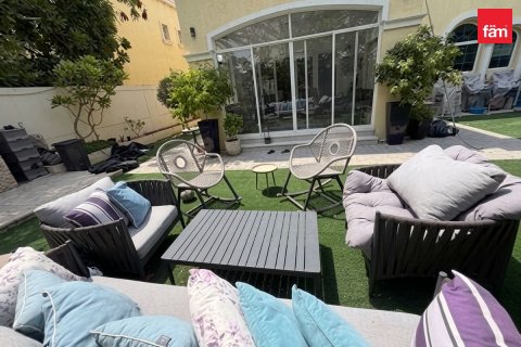 3 bedrooms Villa in Jumeirah Park, UAE No. 185999 19