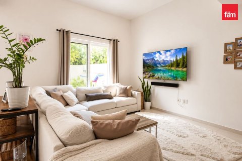 3 bedrooms Villa in Dubai, UAE No. 185993 17
