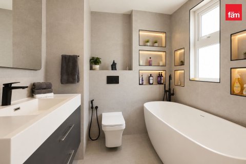 3 bedrooms Villa in Dubai, UAE No. 185993 16