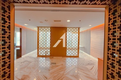 667m² Office in Dubai Marina, UAE No. 144049 11