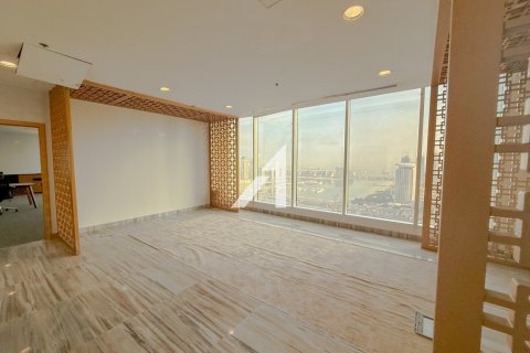 667m² Office in Dubai Marina, UAE No. 144049 16