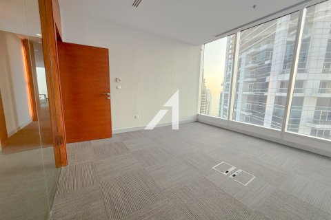 667m² Office in Dubai Marina, UAE No. 144049 15