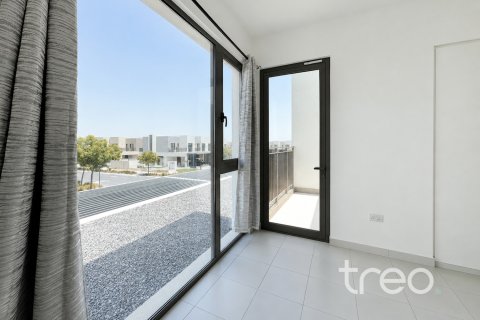 Townhouse de 3 chambres à EMAAR South, UAE No. 206155 5