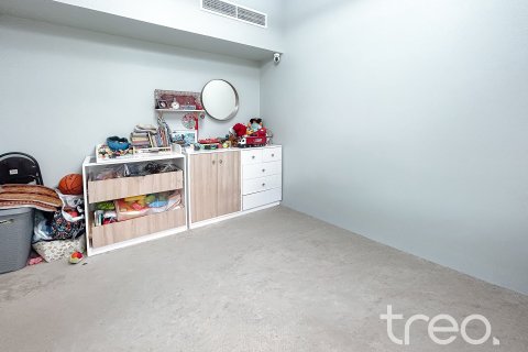 3 bedrooms Apartment in EMAAR South, UAE No. 206154 17