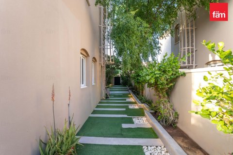 Townhouse de 3 dormitorios en Dubai, UAE No. 135813 25