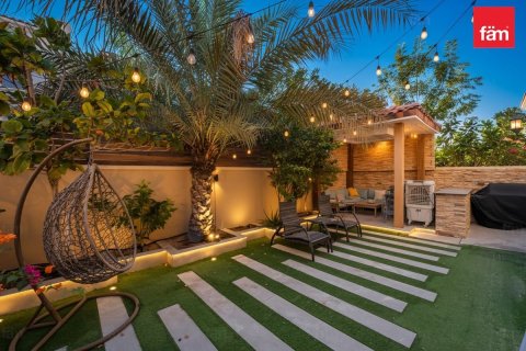 Townhouse de 3 dormitorios en Dubai, UAE No. 135813 26