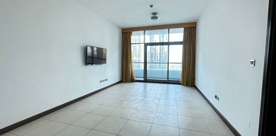 Apartment de 2 dormitorios en Dubai, UAE No. 135815