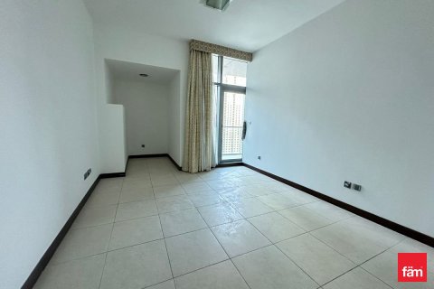 Apartment de 2 dormitorios en Dubai, UAE No. 135815 3