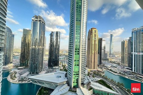 Apartment de 2 dormitorios en Dubai, UAE No. 135815 11