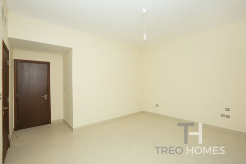 Villa de 4 chambres à Casa, UAE No. 81777 21