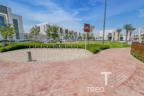 Villa de 4 chambres à Ruba, UAE No. 81781 23
